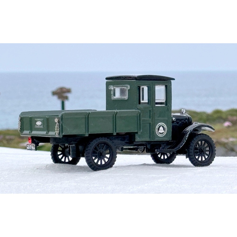 1927 Ford Model TT Truck The Yorkshire Co Diecast Green Bell System Utility 1985